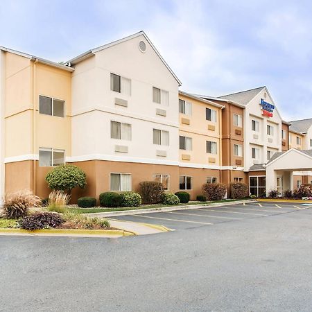 Fairfield Inn & Suites Canton Северен Кантон Екстериор снимка