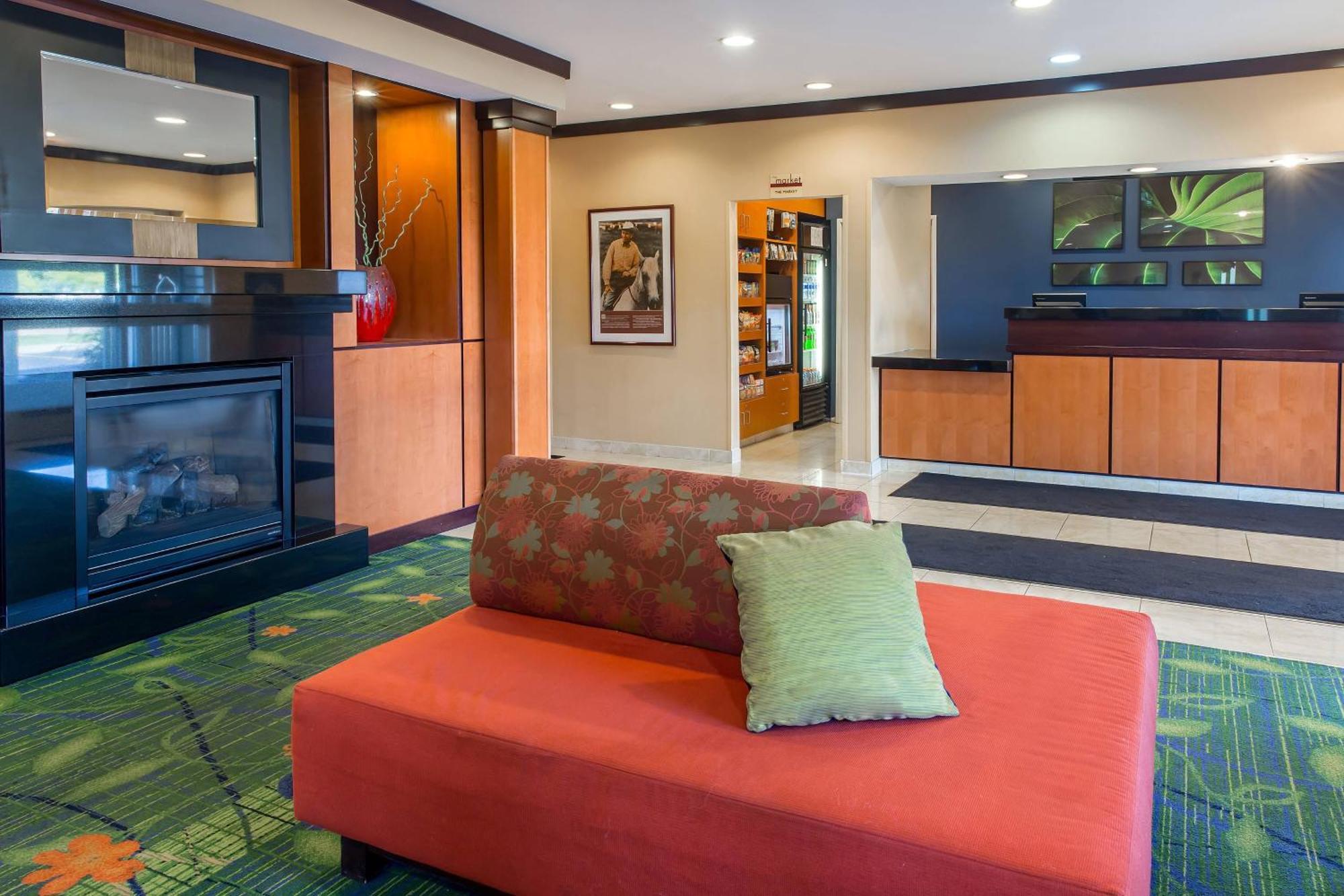 Fairfield Inn & Suites Canton Северен Кантон Екстериор снимка