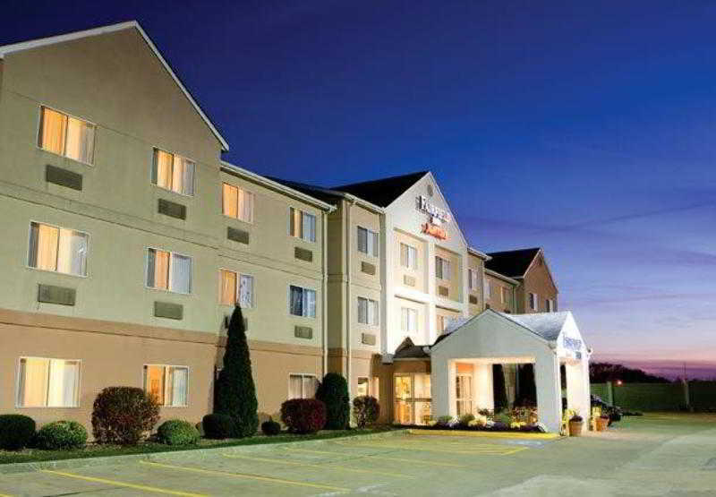Fairfield Inn & Suites Canton Северен Кантон Екстериор снимка