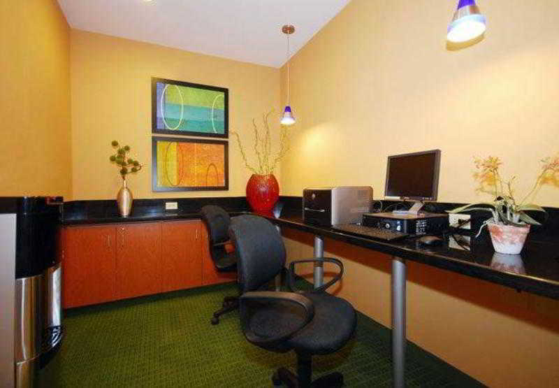 Fairfield Inn & Suites Canton Северен Кантон Екстериор снимка